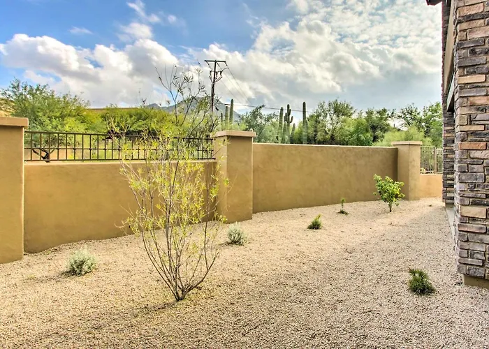 Walkable Townhome W/ Pool Access In Cave Creek! * Cave Creek